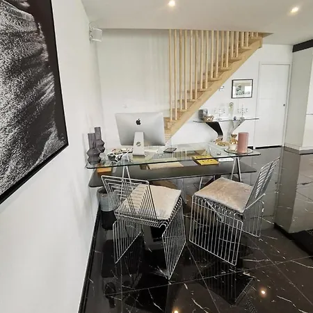 L'hermine Vue Exceptionnelle, Prestation Luxe Contemporaine Avec Cinema Et Spa, Borne Voit Electrique 빌라 *